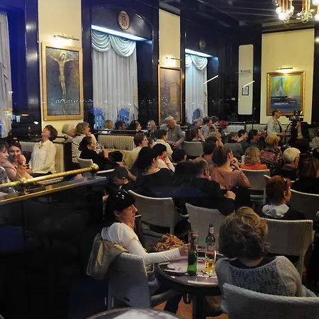 Szálloda Bellevue 3*