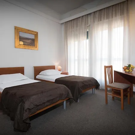 Bellevue 3* Сплит